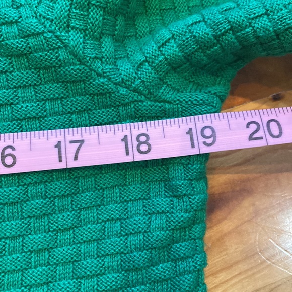 Liz Claiborne Cardigans with front snap buttons. - Picture 14 of 16